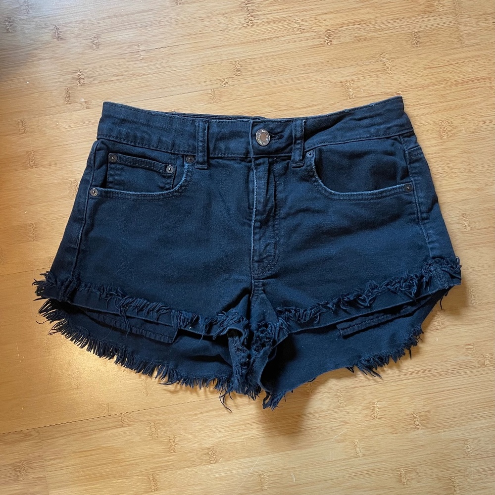 American Eagle Hi-Rise Festival Shorts